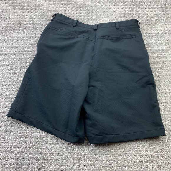 Nike Golf Shorts Size 34 Medium M Black Golfing Golfer Activewear Sports Casual - Picture 5 of 13